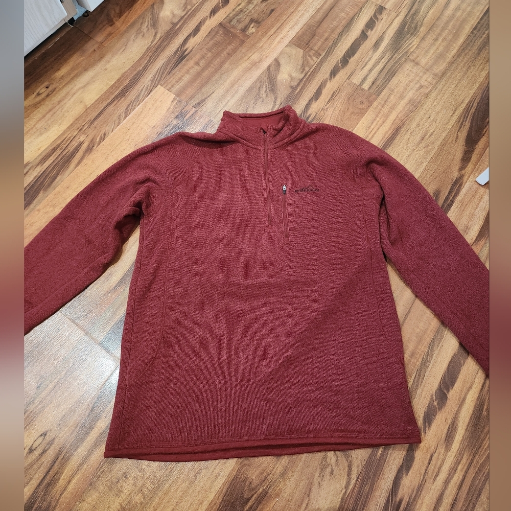 Men's Eddie Baur sweater size XLT